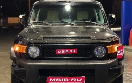 Toyota FJ Cruiser, 2006 год, 2 350 000 рублей, 19 фотография