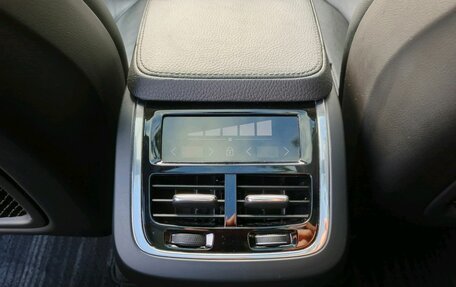 Volvo XC90 II рестайлинг, 2017 год, 3 170 000 рублей, 33 фотография