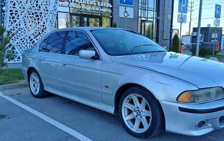 BMW 5 серия, 2001 год, 400 000 рублей, 1 фотография