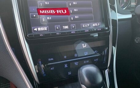 Toyota Harrier, 2018 год, 3 050 000 рублей, 16 фотография