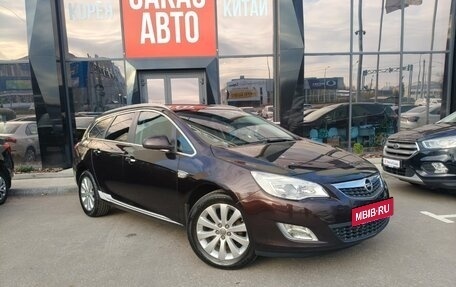 Opel Astra J, 2012 год, 730 000 рублей, 3 фотография