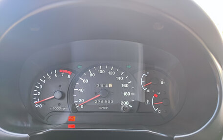 Hyundai Accent II, 2004 год, 450 000 рублей, 25 фотография