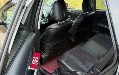 Toyota Prius, 2015 год, 1 100 000 рублей, 8 фотография