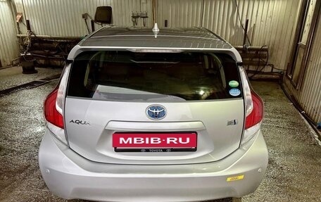 Toyota Aqua I, 2017 год, 1 050 000 рублей, 19 фотография