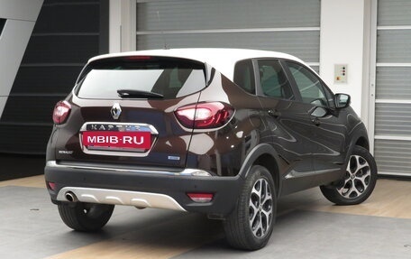 Renault Kaptur I рестайлинг, 2016 год, 1 345 000 рублей, 2 фотография