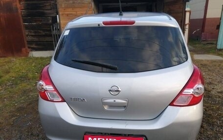 Nissan Tiida, 2010 год, 720 000 рублей, 6 фотография