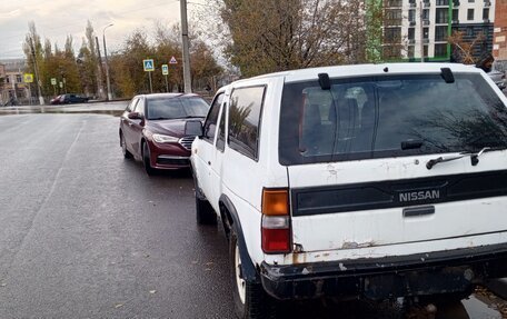 Nissan Terrano II рестайлинг, 1988 год, 165 000 рублей, 5 фотография
