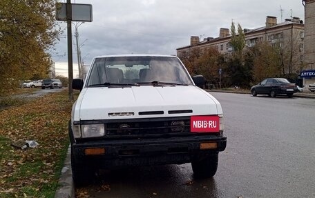 Nissan Terrano II рестайлинг, 1988 год, 165 000 рублей, 8 фотография