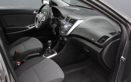 Hyundai Solaris II рестайлинг, 2013 год, 835 000 рублей, 5 фотография