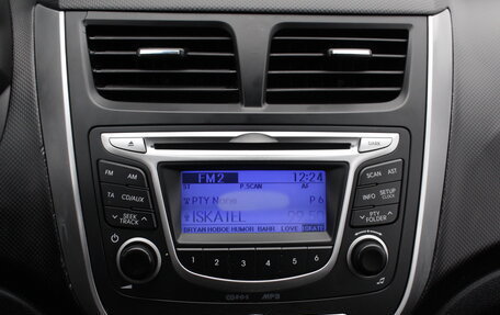 Hyundai Solaris II рестайлинг, 2013 год, 835 000 рублей, 14 фотография