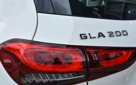 Mercedes-Benz GLA, 2022 год, 2 410 000 рублей, 5 фотография