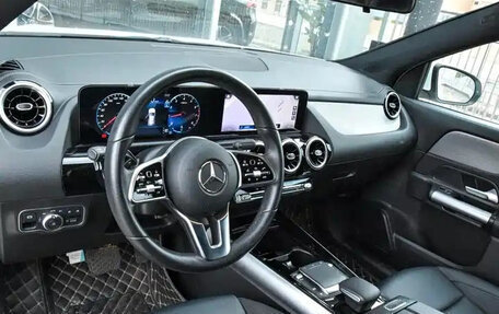 Mercedes-Benz GLA, 2022 год, 2 410 000 рублей, 6 фотография