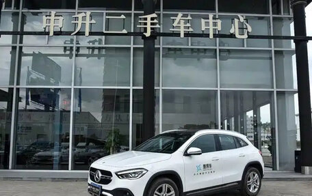 Mercedes-Benz GLA, 2022 год, 2 410 000 рублей, 17 фотография