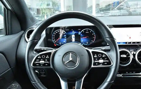 Mercedes-Benz GLA, 2022 год, 2 410 000 рублей, 9 фотография