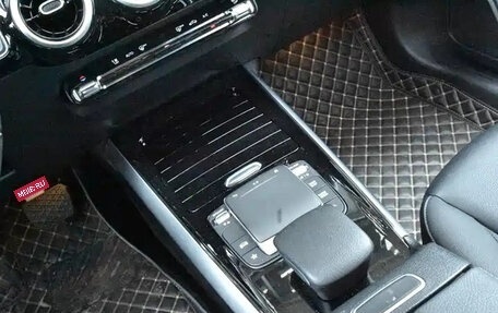 Mercedes-Benz GLA, 2022 год, 2 410 000 рублей, 14 фотография