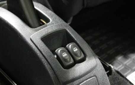 Renault Sandero I, 2013 год, 479 000 рублей, 17 фотография