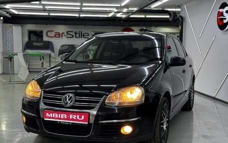 Volkswagen Jetta VI, 2008 год, 700 000 рублей, 1 фотография