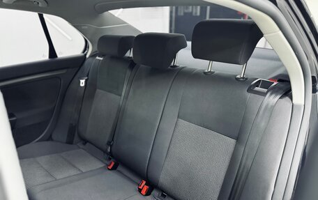 Volkswagen Jetta VI, 2008 год, 700 000 рублей, 19 фотография