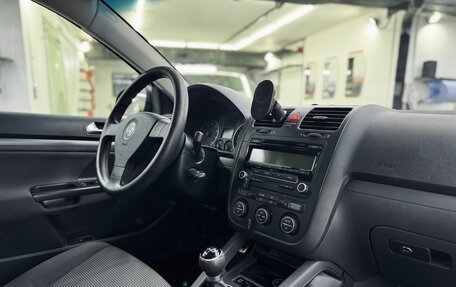 Volkswagen Jetta VI, 2008 год, 700 000 рублей, 25 фотография