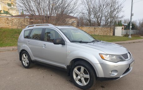 Mitsubishi Outlander III рестайлинг 3, 2007 год, 750 000 рублей, 3 фотография