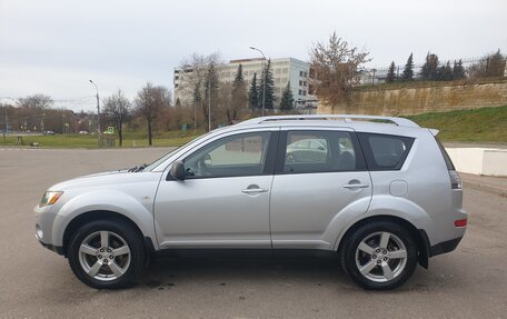 Mitsubishi Outlander III рестайлинг 3, 2007 год, 750 000 рублей, 8 фотография
