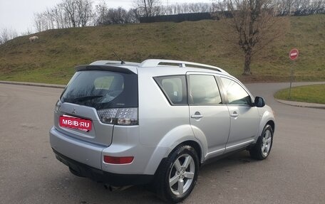 Mitsubishi Outlander III рестайлинг 3, 2007 год, 750 000 рублей, 5 фотография