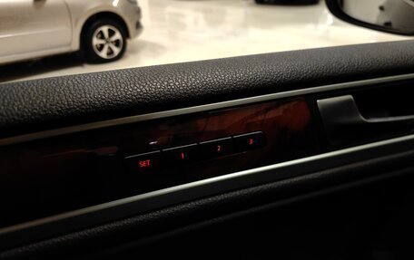 Volkswagen Touareg III, 2011 год, 1 959 000 рублей, 22 фотография