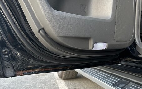 Toyota Land Cruiser Prado 150 рестайлинг 2, 2010 год, 3 000 000 рублей, 12 фотография