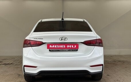 Hyundai Solaris II рестайлинг, 2017 год, 837 000 рублей, 4 фотография