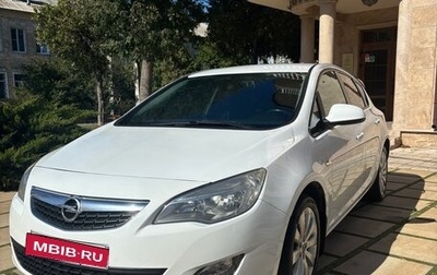 Opel Astra J, 2011 год, 730 000 рублей, 1 фотография