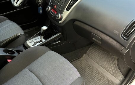 KIA cee'd I рестайлинг, 2011 год, 835 000 рублей, 14 фотография