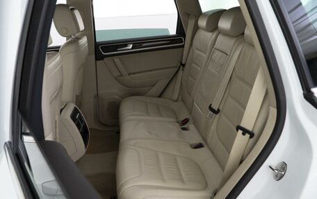 Volkswagen Touareg III, 2013 год, 1 675 077 рублей, 9 фотография