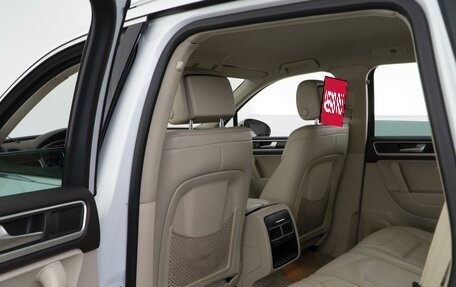 Volkswagen Touareg III, 2013 год, 1 675 077 рублей, 11 фотография