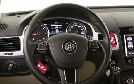 Volkswagen Touareg III, 2013 год, 1 675 077 рублей, 12 фотография
