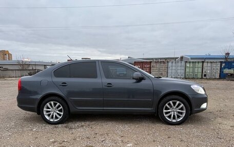 Skoda Octavia, 2011 год, 875 000 рублей, 2 фотография