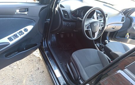 Hyundai Solaris II рестайлинг, 2014 год, 725 000 рублей, 6 фотография