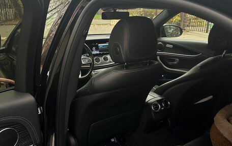 Mercedes-Benz E-Класс, 2019 год, 3 650 000 рублей, 8 фотография