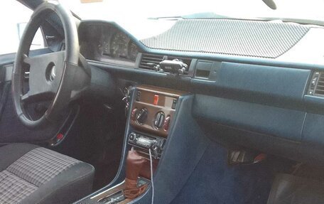 Mercedes-Benz W124, 1987 год, 490 000 рублей, 9 фотография