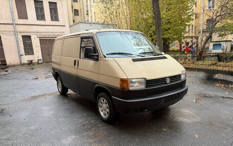 Volkswagen Transporter T4, 1991 год, 600 000 рублей, 1 фотография