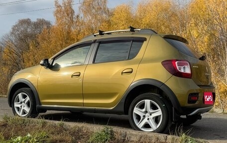 Renault Sandero II рестайлинг, 2014 год, 838 000 рублей, 1 фотография