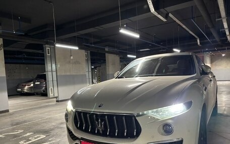 Maserati Levante I, 2022 год, 14 000 000 рублей, 1 фотография