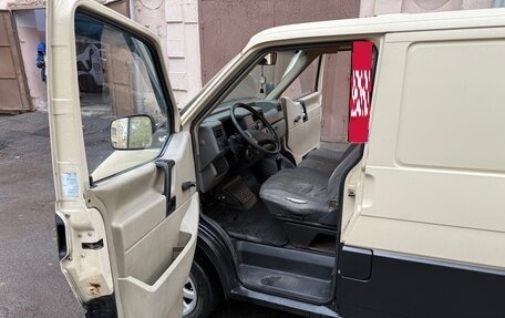 Volkswagen Transporter T4, 1991 год, 600 000 рублей, 7 фотография