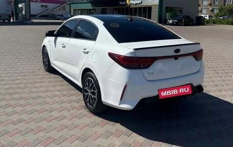 KIA Rio IV, 2021 год, 1 530 000 рублей, 5 фотография