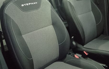 Renault Logan II, 2021 год, 2 088 888 рублей, 16 фотография