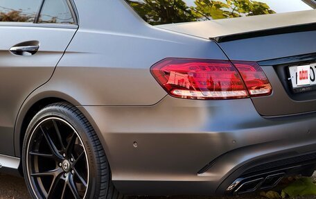 Mercedes-Benz E-Класс, 2015 год, 2 000 000 рублей, 6 фотография