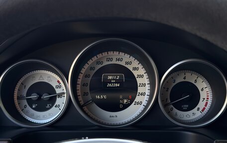 Mercedes-Benz E-Класс, 2015 год, 2 000 000 рублей, 23 фотография