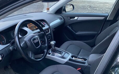 Audi A4, 2011 год, 950 000 рублей, 10 фотография