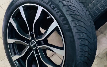 Land Rover Range Rover IV рестайлинг, 2018 год, 8 499 000 рублей, 21 фотография