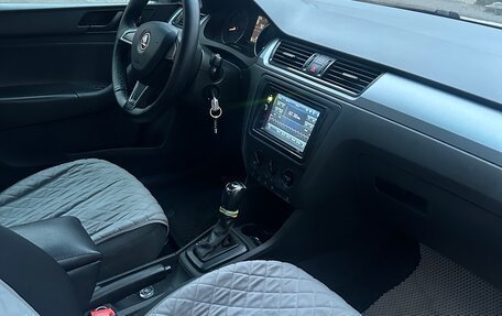 Skoda Rapid I, 2015 год, 530 000 рублей, 7 фотография