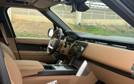 Land Rover Range Rover IV рестайлинг, 2025 год, 24 700 000 рублей, 4 фотография